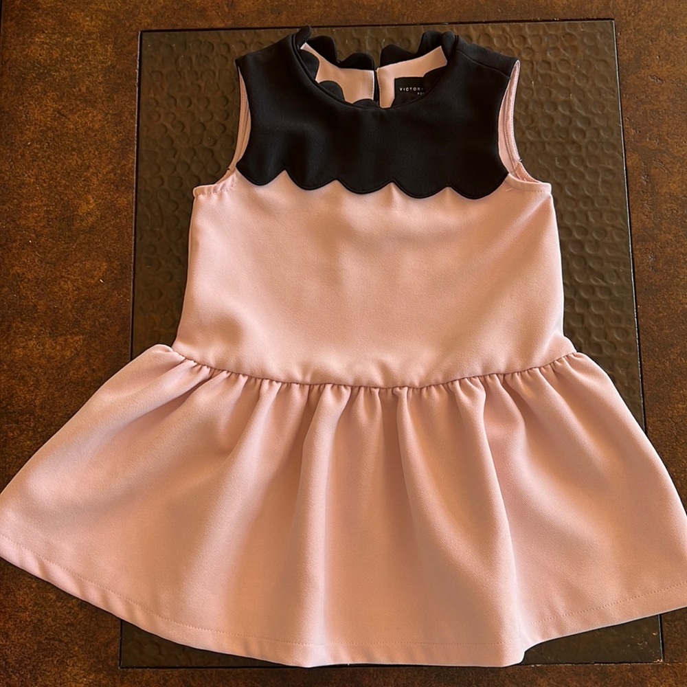 Victoria Beckham for target girls dress. Size 2t